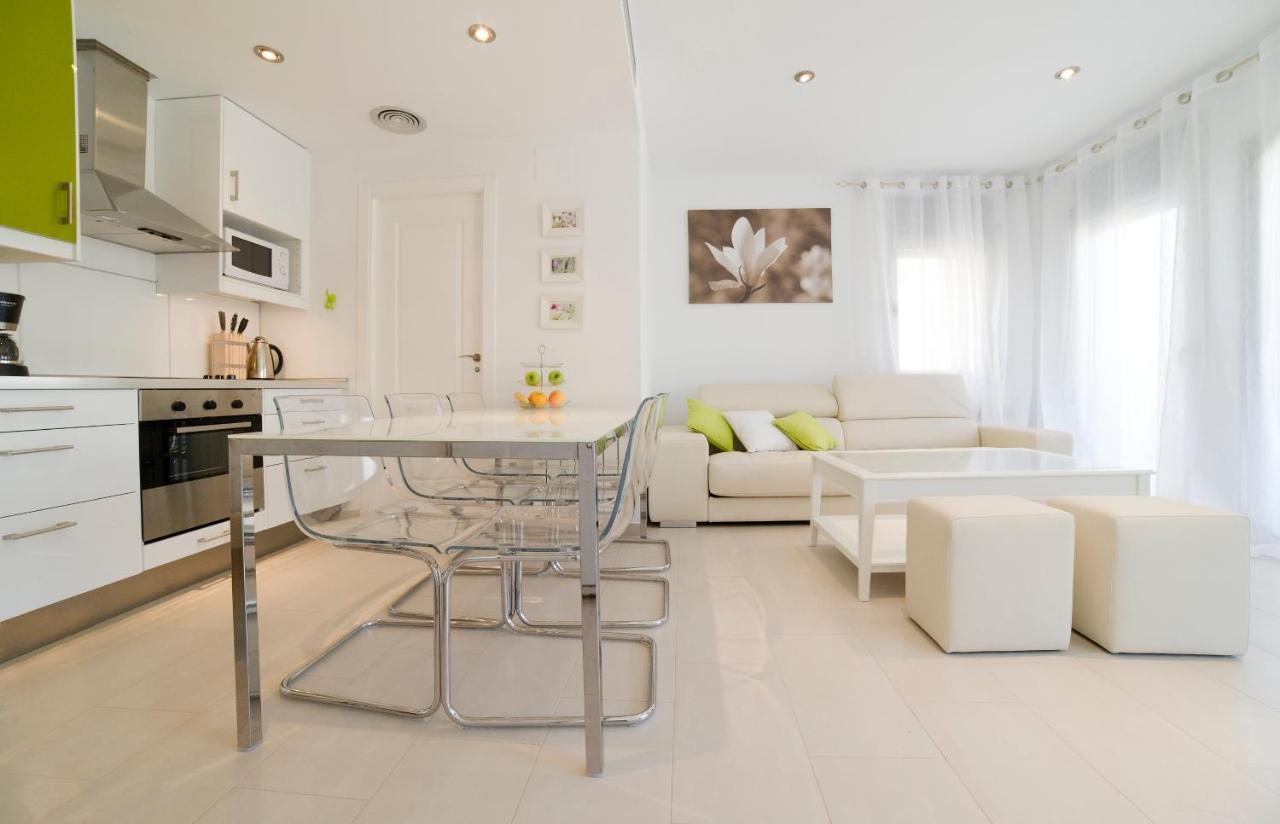 Tranquil Duplex In Sitges, Barcelona,Sea Views, Parking, Terrace Apartment Ngoại thất bức ảnh